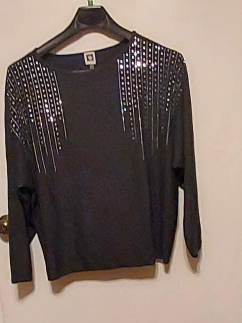 Anne Klein Black Dressy Sweater XL Sparkle Beaded Front Long Sleeve Soft